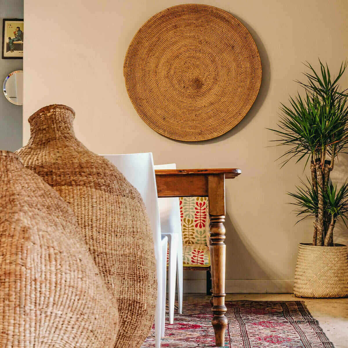 straw mat wall hanging