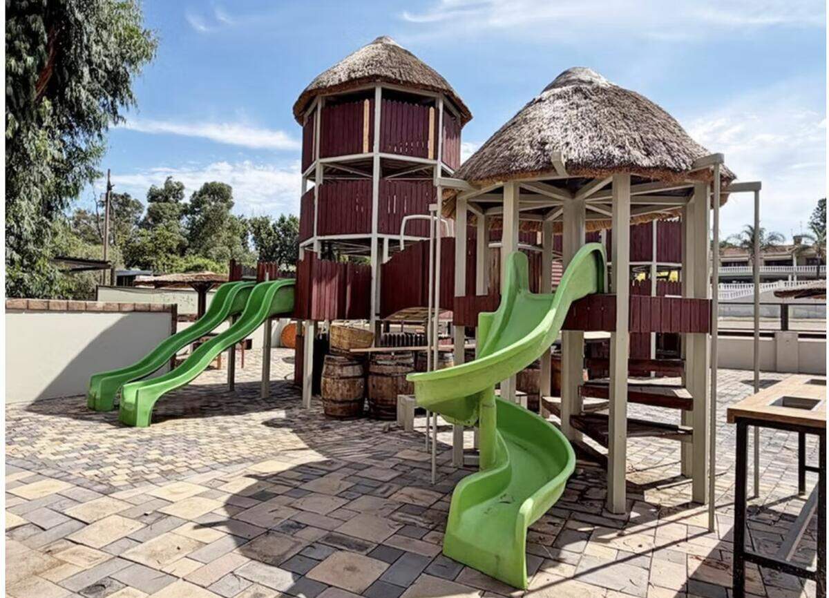 Flamingo Bay