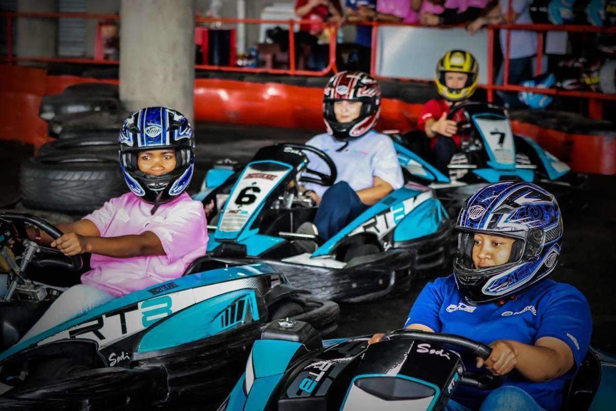 Indykart Indoor Gokarting