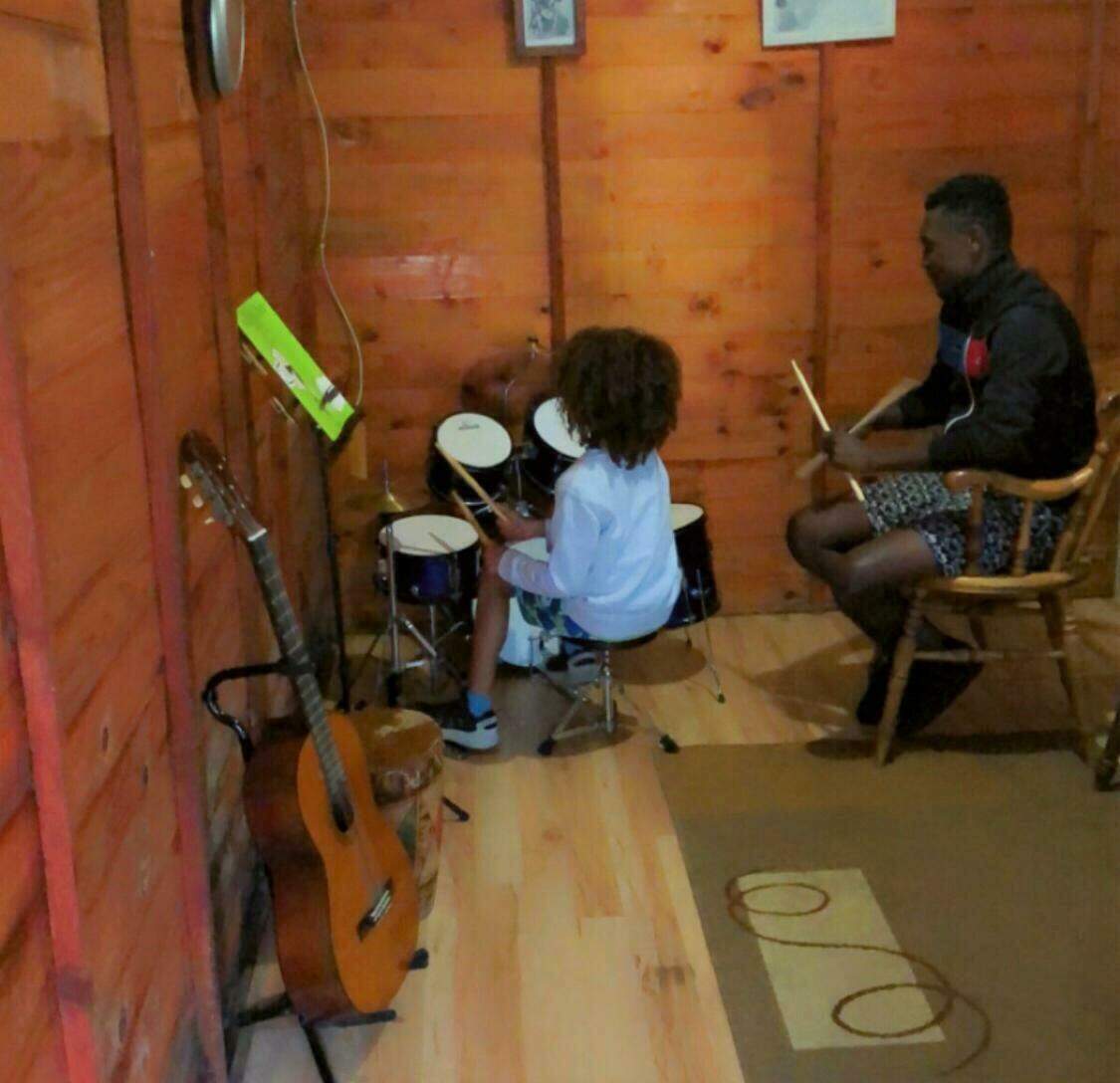 Bonj Music School