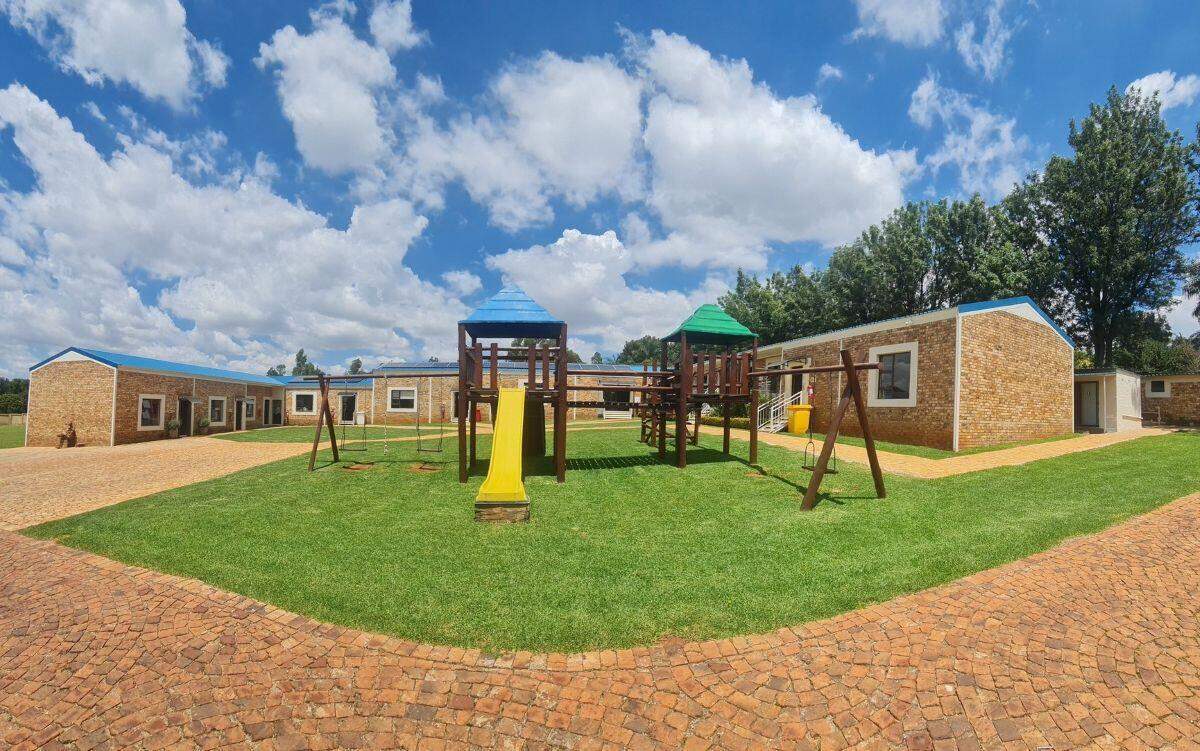Warwick House Cambridge International School